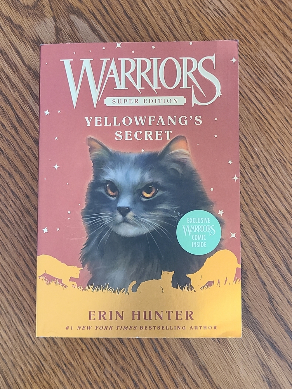 Warriors Super Edition: Yellowfang's Secret Book. NWT